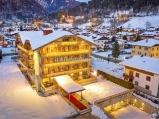 Beverly Alps Hotel & SPA SKI