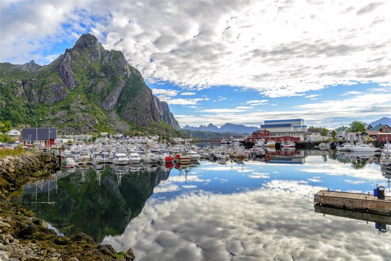 Pohodový týden - Lofoty – Od fjordů k plážím a kulturním skvostům