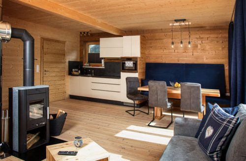 HOCHoben Chalets & Mobilhomes  SKI OPENING Advent