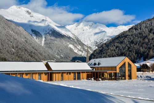 HOCHoben Chalets & Mobilhomes  SKI OPENING Advent