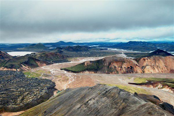 Island - mezi ledovci, sopkami a horkými prameny se zatměním Slunce