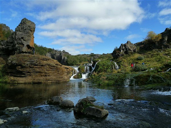 Island - mezi ledovci, sopkami a horkými prameny se zatměním Slunce