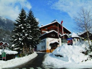Sporthotel Mölltal  se skipasem