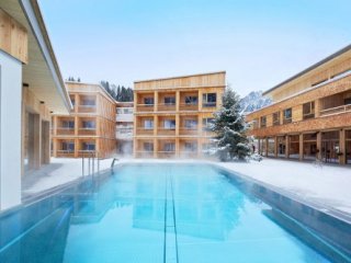 Hotel Tirol Lodge