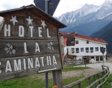 Hotel La Caminatha