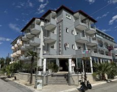 Orea Eleni Palace