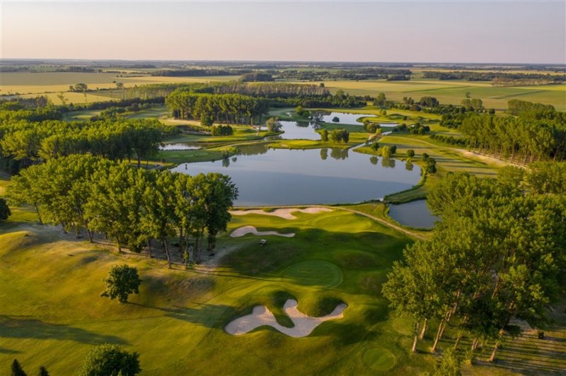 Greenfield Hotel Golf & Spa