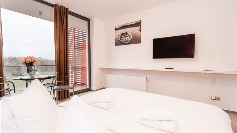 K - TRIUMF RESORT - Velichovky