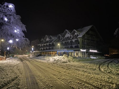 Hotel Jezero