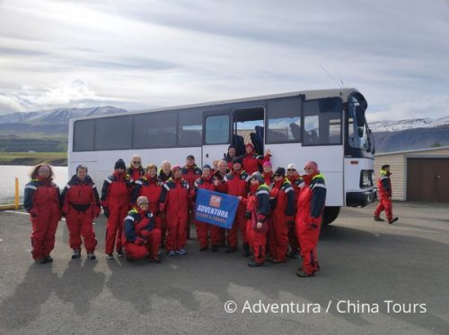 Island – kolem celého ostrova