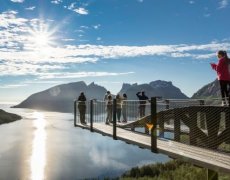 LOFOTY, VESTERÁLY A SENJA – OSTROVY ZA POLÁRNÍM KRUHEM