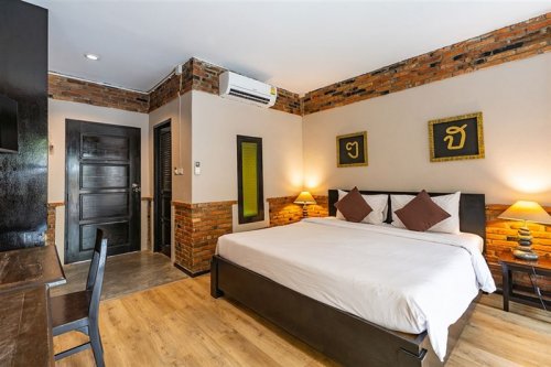 Motive Cottage Resort