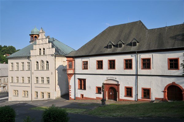 Krušnohoří - hornickou krajinou UNESCO