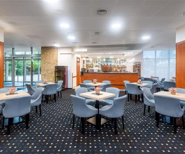 BÜKFÜRDŐ & HUNGUEST BÜK - WEST WING relax v nejléčivější vodě Maďarska