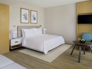 Mövenpick Resort Al Marjan Island