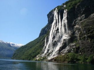 DO SRDCE NORSKÝCH FJORDŮ