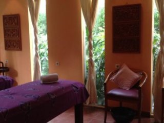 Parigata Resort and Spa 4 Sanur ,13 dní