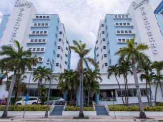 Sherry Frontenac Oceanfront Hotel 3, Miami Beach