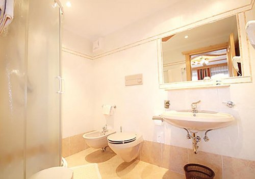 5denní zájezd s dopravou, polopenzí a skipasem v ceně – pension Maria