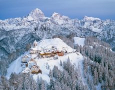 Hotel Rikli Balance - lyžařský balíček s denním přejezdem, bazény a polopenzí v ceně