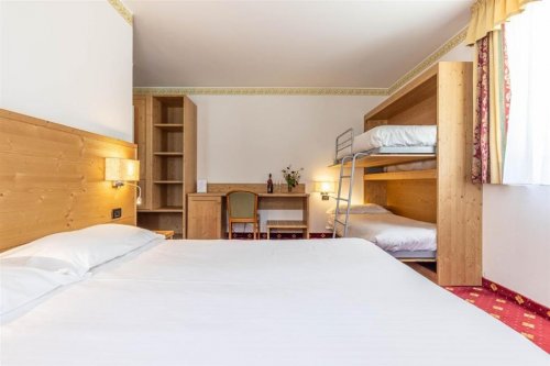 5denní zájezd s dopravou, polopenzí a skipasem v ceně – hotel Plank