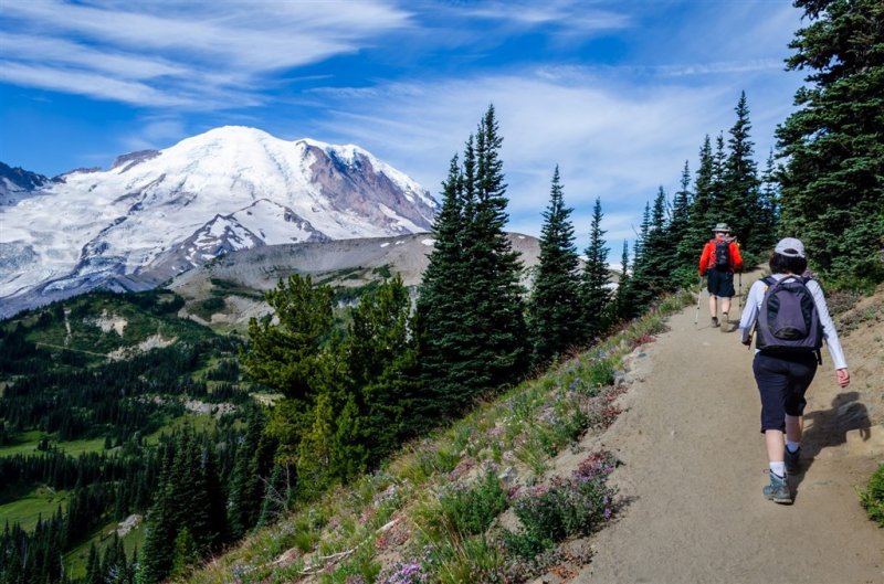 USA mezi vulkány Kaskádového pohoří - Mt. Rainier a Mt. Baker