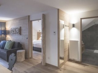 Ahrner Wirt Apartments