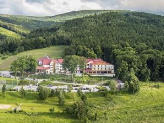 Hotel Medical Spa Malinowy Dwór Hotel Medical Spa Malinowy Dwór