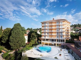 Life Class Hotel Mirna