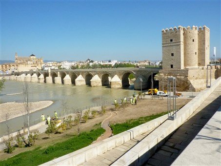 Andalusie, památky UNESCO, přírodní parky, tradice a slavnosti