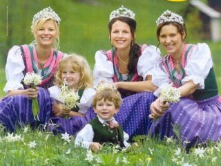 Kalkalpen, Tauplitzalm, zahrada Rakouska a Narcisový festival