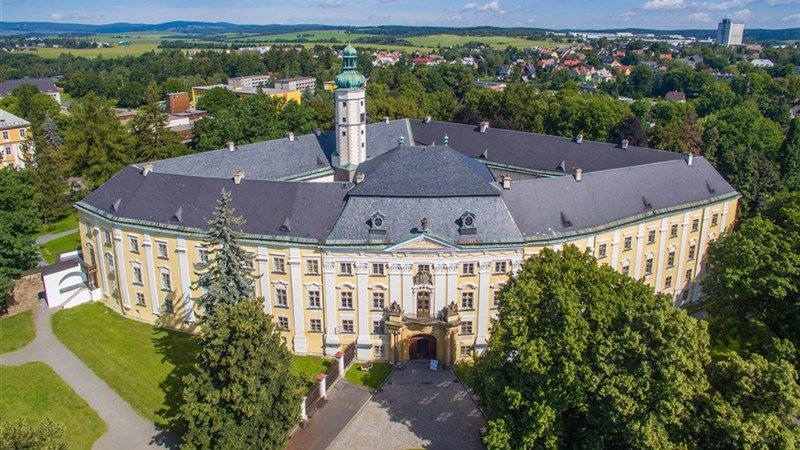 VINCENT a MIA - Dolní Moravice