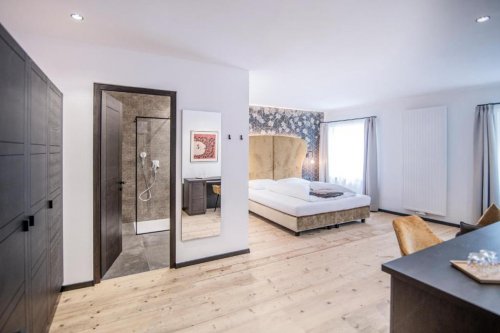 Hotel Garni Zur Traube City Suites