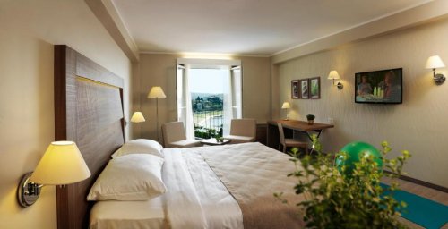 Wellness  Apollo