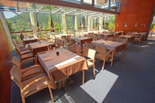 Hotel Creina - lyžařský balíček s denním přejezdem a polopenzí v ceně