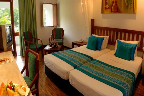TANGERINE BEACH HOTEL  4