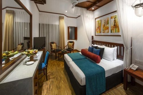 TANGERINE BEACH HOTEL  4