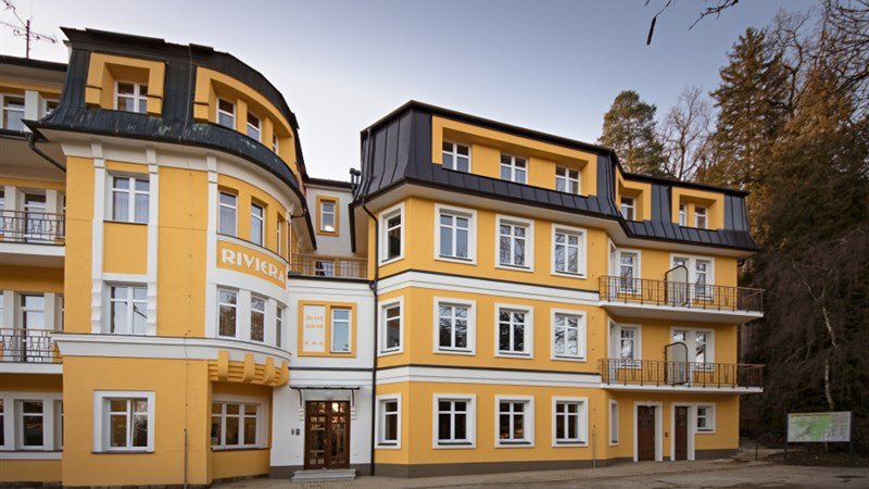 RIVIERA - Luhačovice