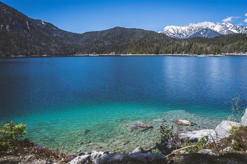 Krajinou alpských vrcholů a jezer Rakouska, Německa a Švýcarska