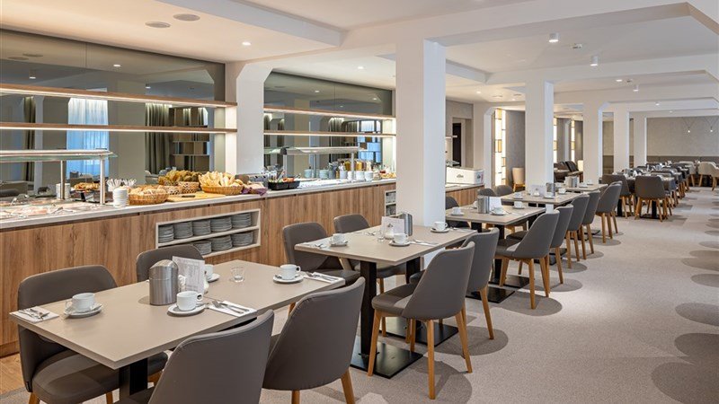 VÁNOCE A SILVESTR, SPA HOTEL DĚVÍN - Mariánské Lázně