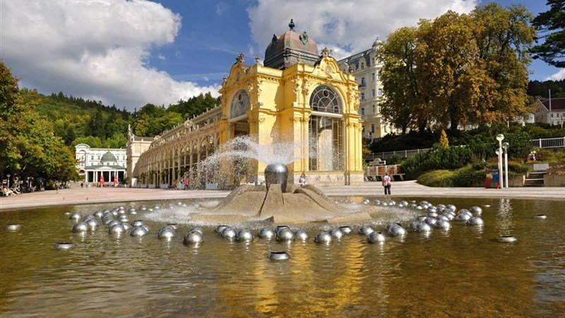 VÁNOCE A SILVESTR, SPA HOTEL DĚVÍN - Mariánské Lázně
