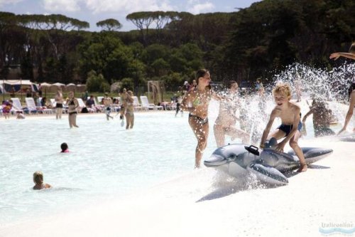 HU Park Albatros Village