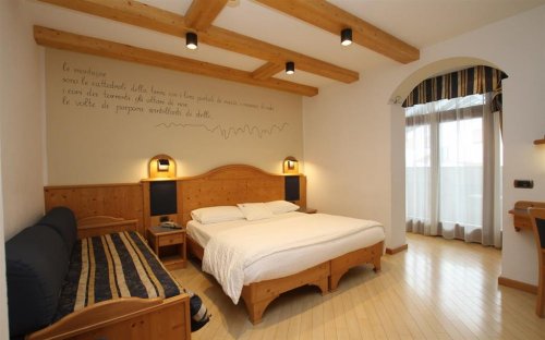 5denní zájezd s dopravou, polopenzí a skipasem v ceně – hotel La Bussola