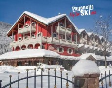 5denní zájezd s dopravou, polopenzí a skipasem v ceně – hotel La Bussola