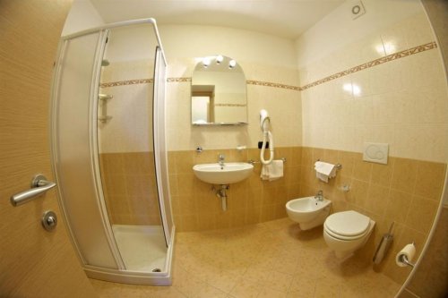 5denní zájezd s dopravou, polopenzí a skipasem v ceně – hotel Girasole