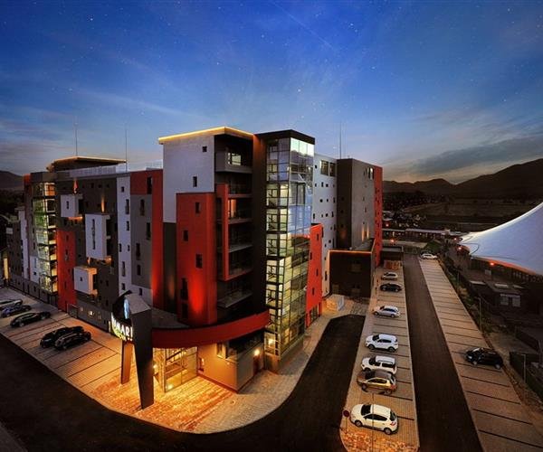 BEŠEŇOVÁ & AKVAMARÍN termální klenot Slovenska