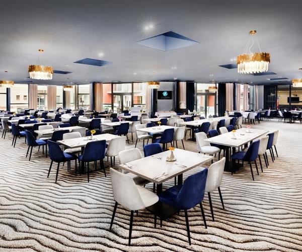 BEŠEŇOVÁ & AKVAMARÍN termální klenot Slovenska