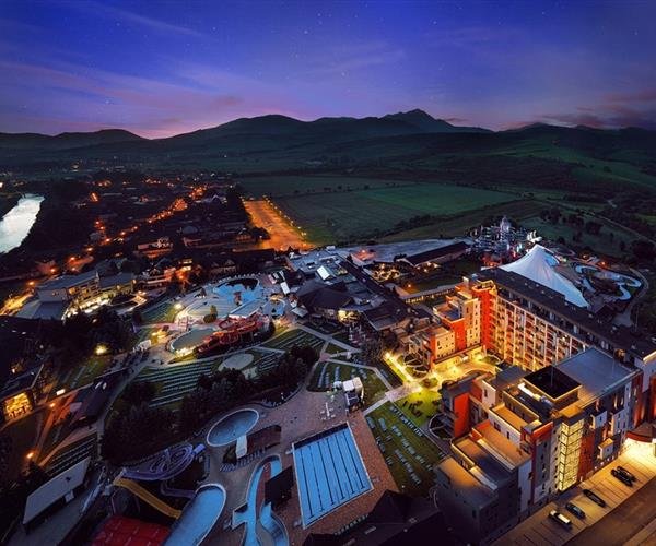 BEŠEŇOVÁ & AKVAMARÍN termální klenot Slovenska