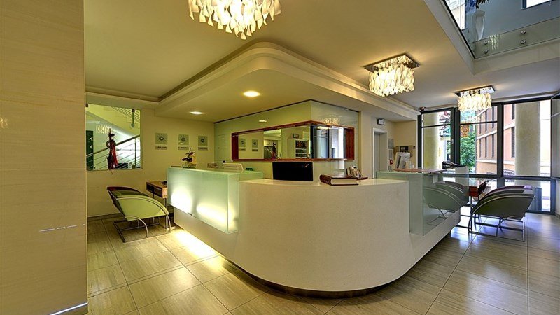 ST. JOSEPH ROYAL REGENT - Karlovy Vary