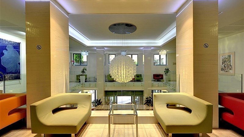 ST. JOSEPH ROYAL REGENT - Karlovy Vary